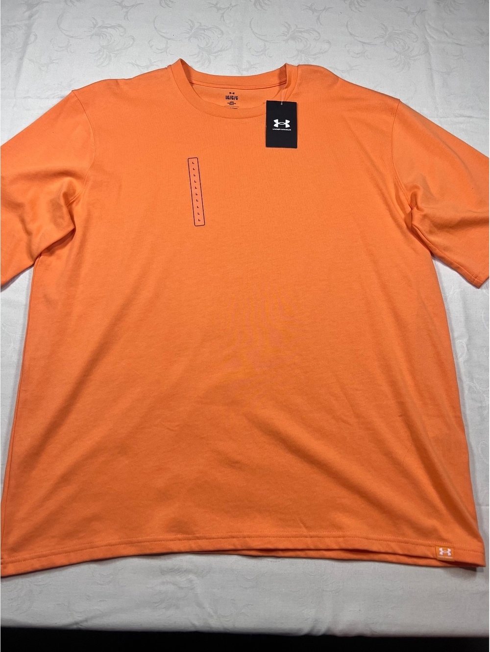 NEW Under Armour Loose Fit T-Shirt Orange Size Large